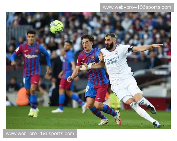 巅峰对决，荣耀之战：2015-2016赛季的巴萨传奇